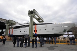 Luxury-motor-yacht-H1-at-her-launch-at-Sanlorenzo-665x443